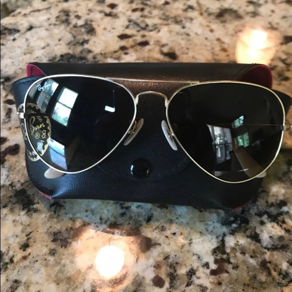 Ray-Ban Aviators Sunglasses